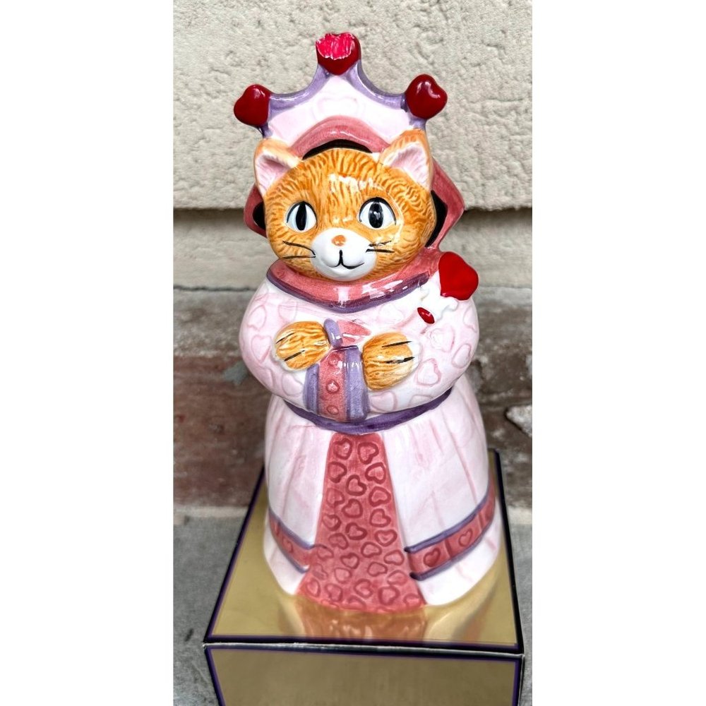 Shafford Mother Goose Bank Figurine Queen Of Heart Kitty Cat Lover Vtg 1986 READ